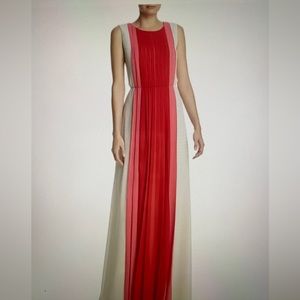 Elegant BCBGMaxAzria dress. Perfect for Spring/Summer formal occasions.